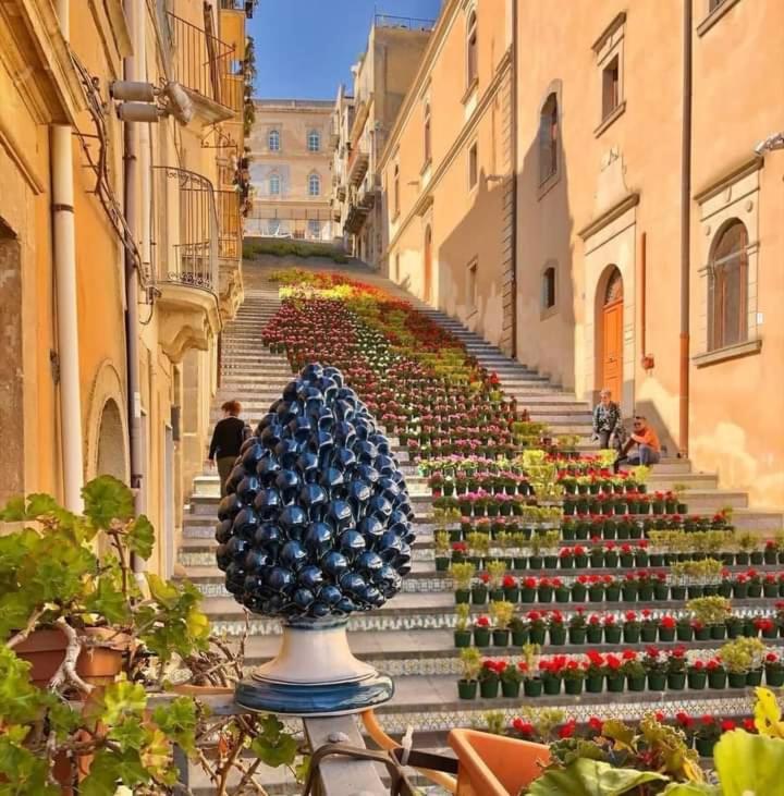 Alla Romana Villa Caltagirone Exterior foto
